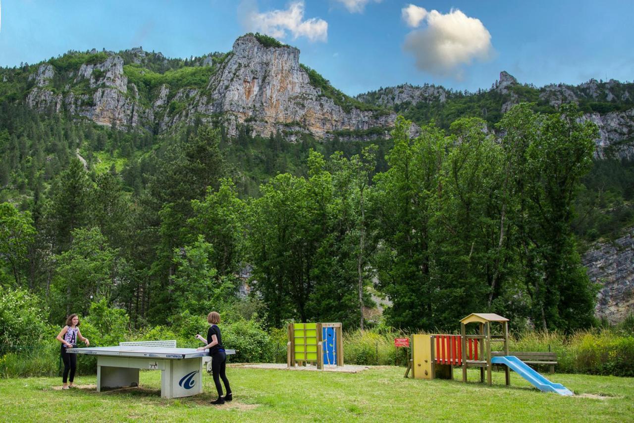 Village De Gites De Blajoux Quezac  Bagian luar foto