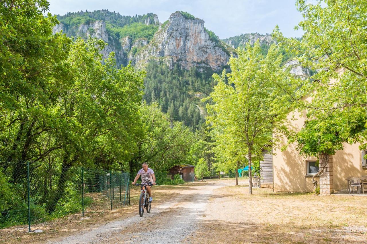 Village De Gites De Blajoux Quezac  Bagian luar foto