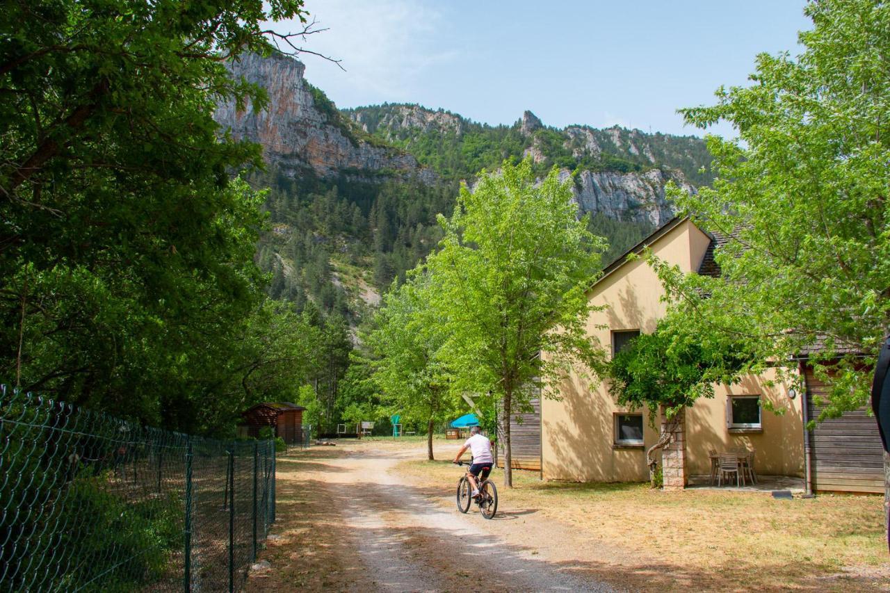 Village De Gites De Blajoux Quezac  Bagian luar foto